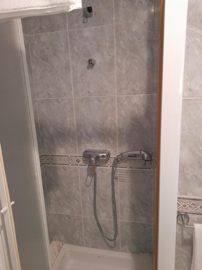 סיגוויירו Hotel Os Carballos מראה חיצוני תמונה